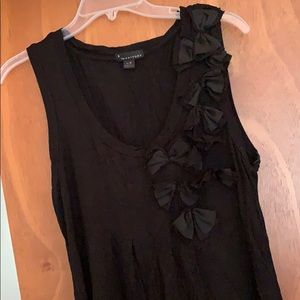 Black tank with bow detail size large